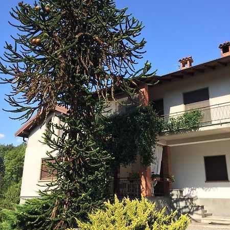 Bed and Breakfast La Casa Creativa Lomnago Exterior foto